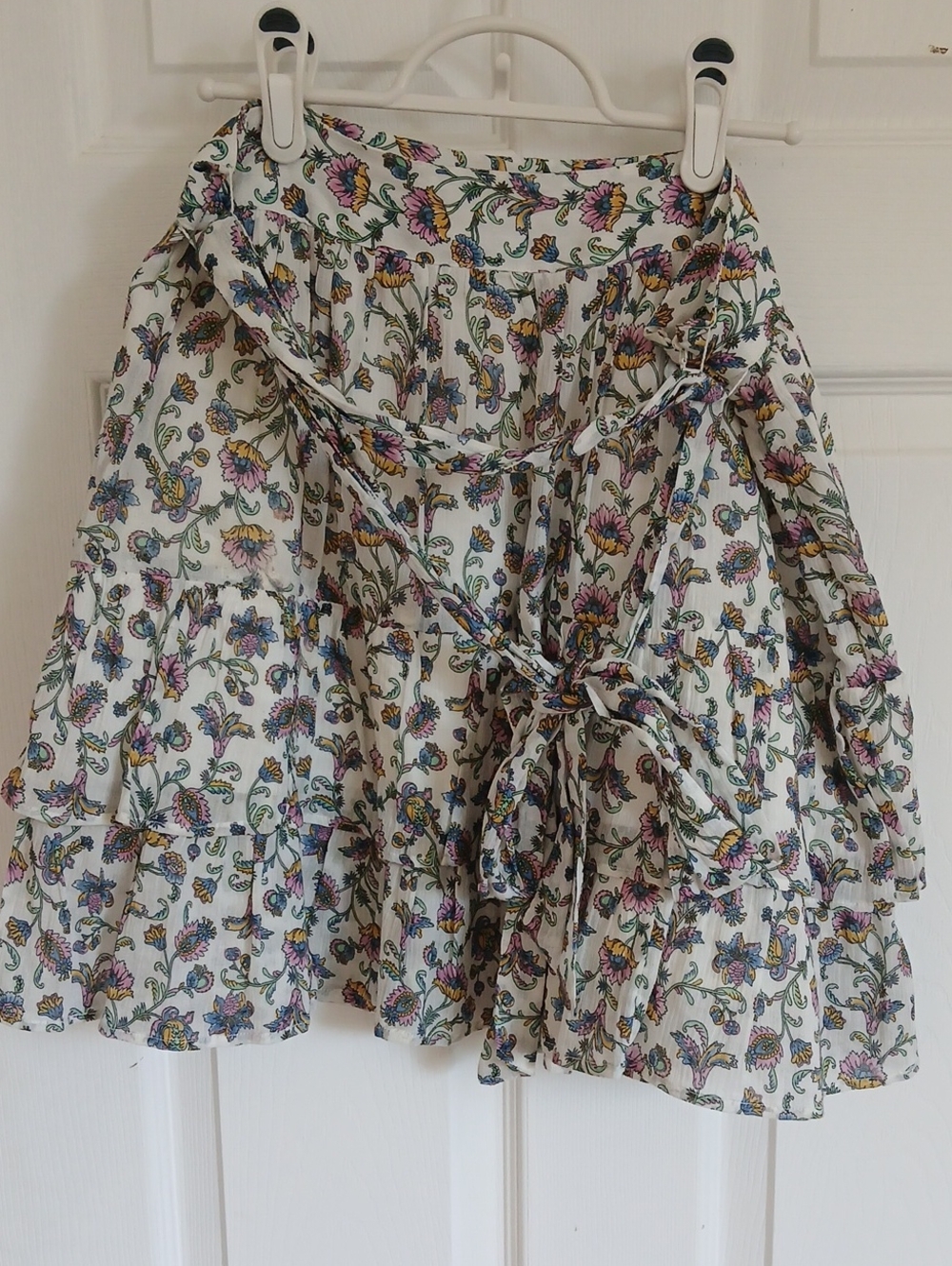 Boden White Floral Tiered Skater Skirt with Tie